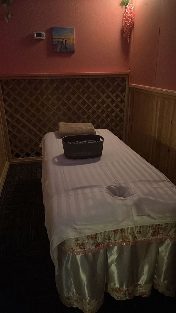 Reflexology Oasis massage space